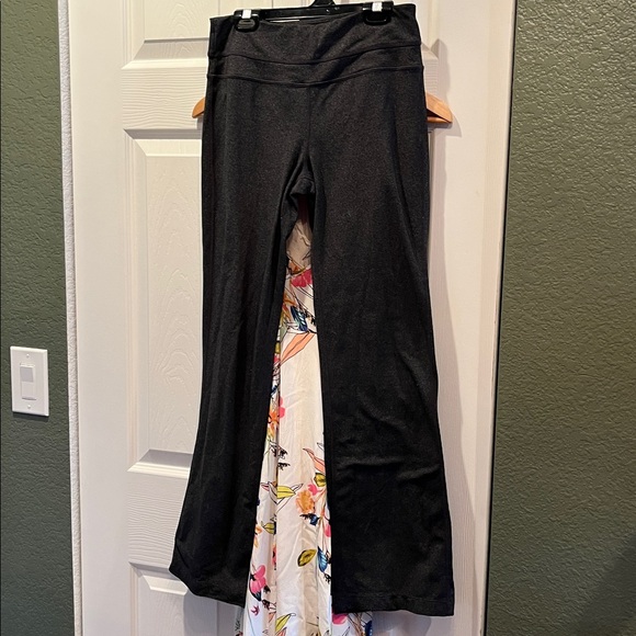 Prana Olympia Yoga Bootcut Leggings SZ S - Picture 1 of 6